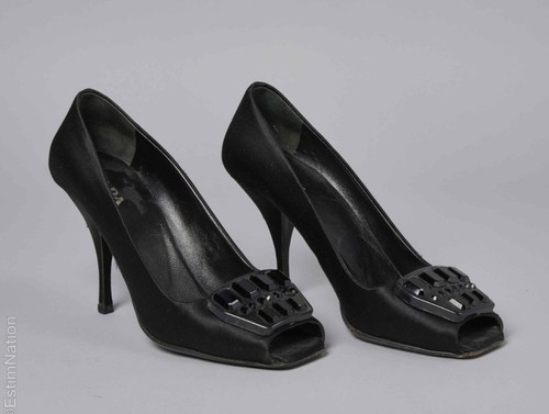 Prada peep toe pumps aus - prada,