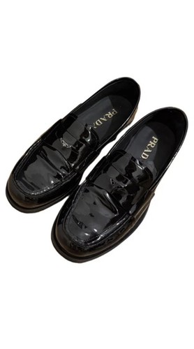 Prada loafer lackschuhe - prada,