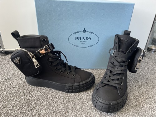 Prada cassetta wheel - prada,